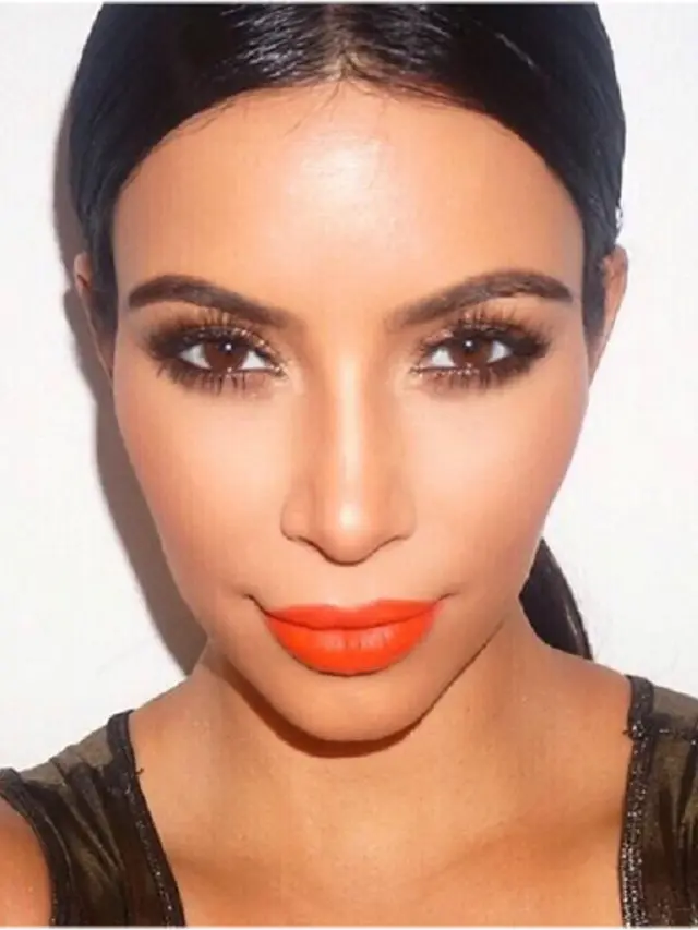 [Bintang] Terlihat Awet Muda, Saatnya Makin Stunning dengan Pumpkin Spice Makeup