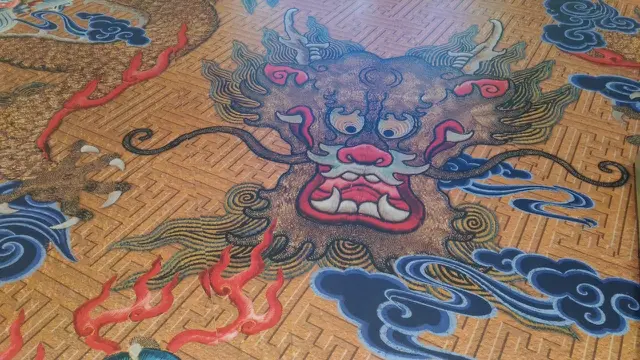 Instalasi Felix Tjahjadi di Senayan City