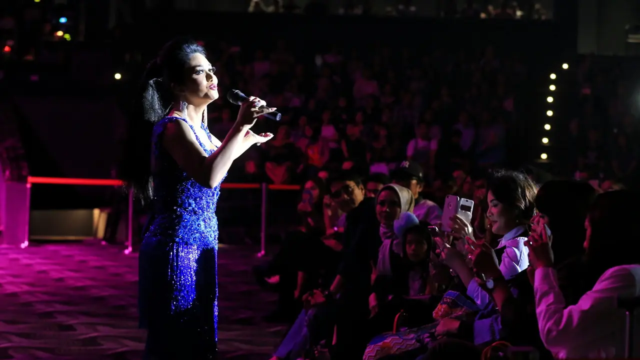 [Bintang] 3 Diva