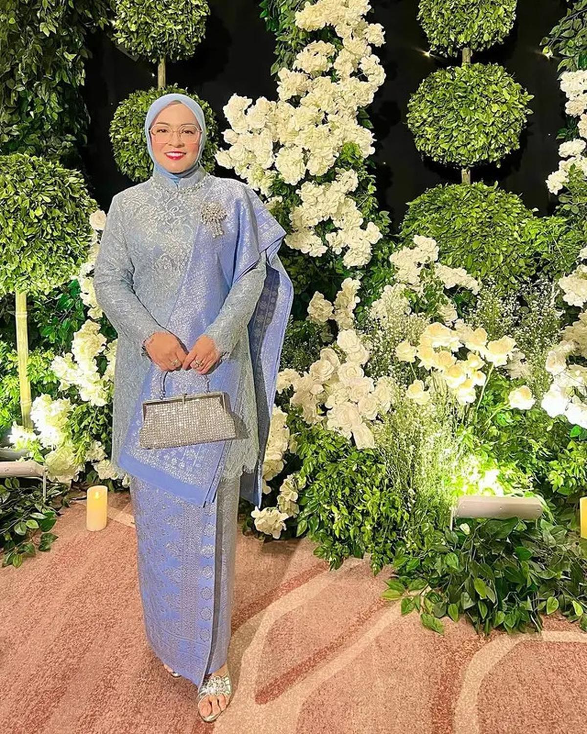 4 Gaya Serba Biru Muda Bridesmaid Putri Zulhas, dari Desy Ratnasari hingga Nagita Slavina