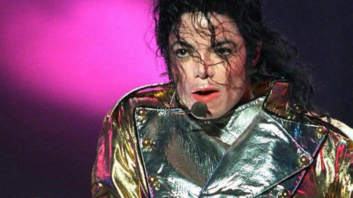 Kaus Kaki Kotor Michael Jackson Terjual Rp118 Juta, Dipakai Saat Konser Tur Dunia pada 1997