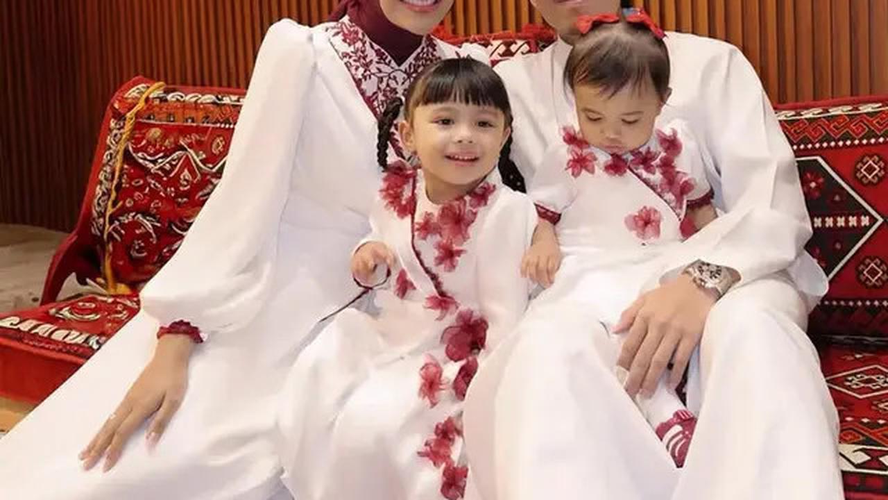 6 Potret Gaya Zahwa Massaid Kakak Kandung dan Aurel Hermansyah Kakak Ipar Aaliyah Massaid saat Tasykuran Empat Bulanan Kehamilan