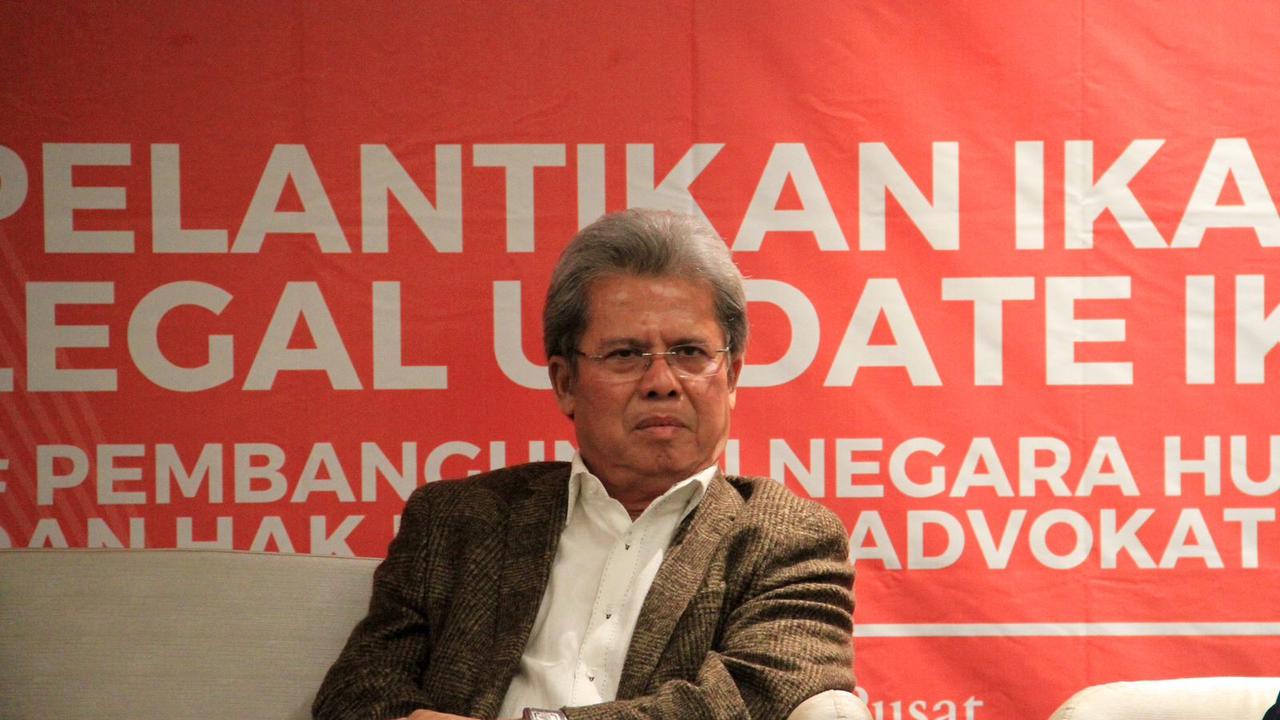 Honorary Chairman DPP IKADIN Todung Mulya Lubis