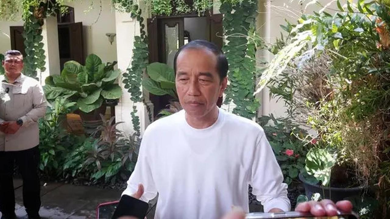 Jokowi Ogah Dikaitkan dengan Mutasi Anak Try Sutrisno: Itu Urusan Internal TNI