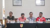 Kepala Bulog Subdivre Jember, Ahmad Mustari  paparkan ketersedian beras di Jember (Istimewa)