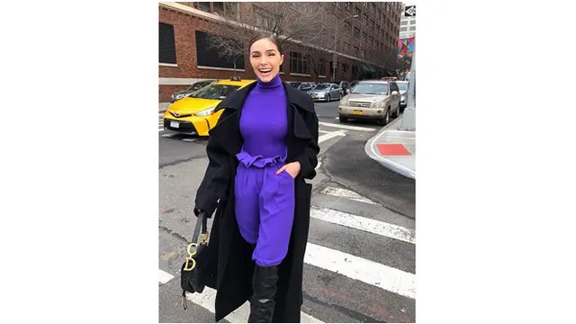 Pesona Olivia Culpo, Perempuan Paling Seksi di Tahun 2019