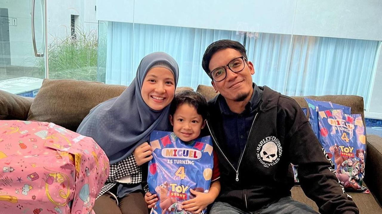 Tak sedikit yang mendoakan Desta dan Natasha Rizky bisa rujuk.<br>