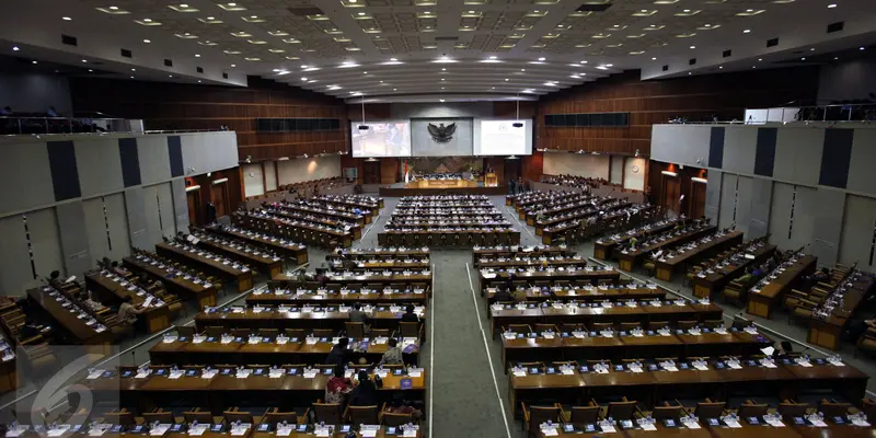 20160520-Rapat Paripurna DPR ke-27 Sepi Wakil Rakyat-Jakarta