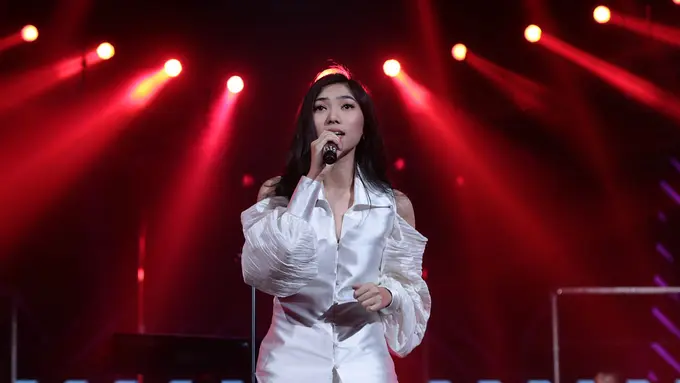 [Bintang] Isyana Sarasvati.