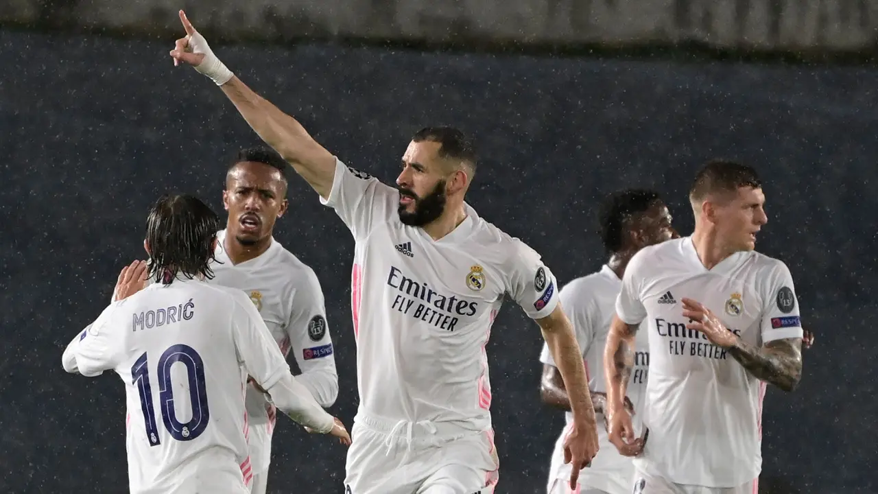 FOTO: Chelsea Curi Poin di Markas Real Madrid