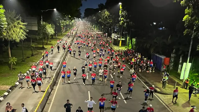 Jakarta International Marathon (JAKIM) 2025 yang berlangsung pada Minggu (29/6/2025) diikuti sebanyak 31 ribu pelari dari dalam dan luar negeri. JAKIM 2025 dilepas oleh Gubernur Jakarta Pramono Anung. (Liputan6.com/Raden Trimutia Hatta)
