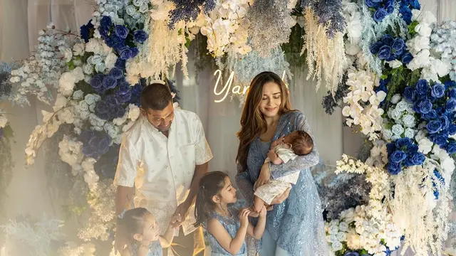 6 Momen Tasyakuran Akikah Anak Ketiga Yasmine Wildblood, Berlangsung Khidmat
