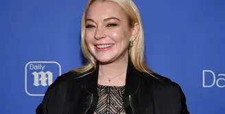 Lindsay Lohan mengungkapkan bahwa kakinya baru saja digigit ular saat liburan di Thailand. (SLAVEN VLASIC  GETTY IMAGES NORTH AMERICA  AFP)