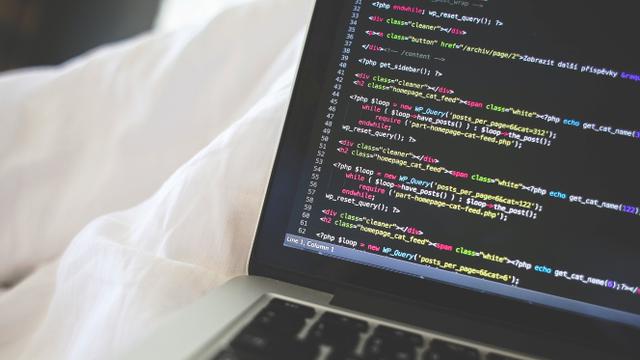 Ilustrasi programming, coding, progammer, coder