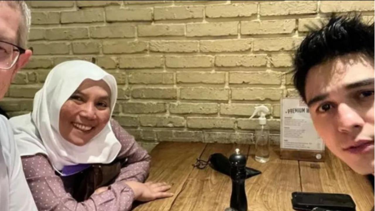Mengenang Kembali Kepergian Siti Purwanti, Ibunda Maxime Bouttier yang Meninggal di Rumah Luna Maya