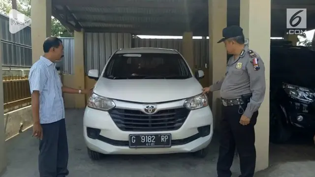 Jelang pemilu, seorang caleg di Brebes, Jawa Tengah diduga lakukan penggelapan mobil. Tindakan ini bisa berbuah pencalonan sang caleg gagal.