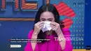 "Itu cuma untung Rp 3.000 per dodol, donat juga gitu," sambungnya.[Youtube/TRANS TV Official]