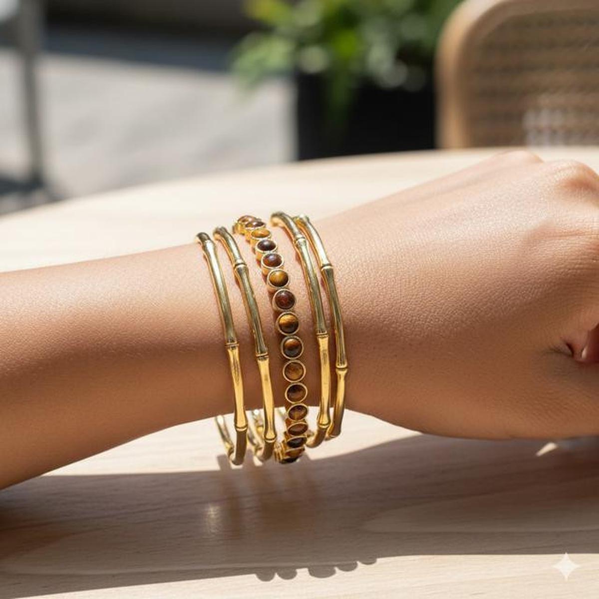 10 Model Gelang Emas Bambu Kombinasi Batu Alam, Perpaduan Etnik Modern Elegan