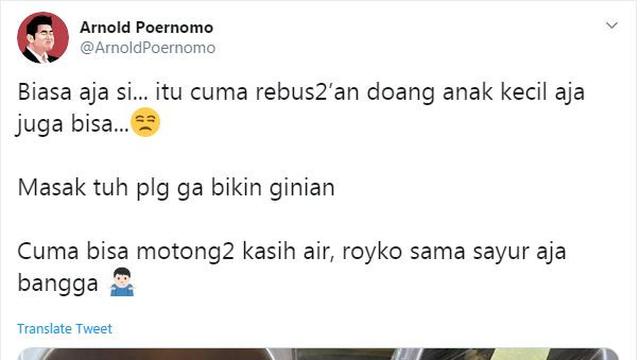 Balasan chef Arnold di Twitter. (Foto: Dok. Twitter @ArnoldPoernomo)