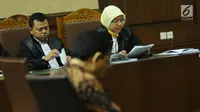 Jaksa Penuntut Umum membacakan tanggapan eksepsi dakwaan pada sidang lanjutan dugaan korupsi proyek E-KTP dengan terdakwa Setya Novanto di Pengadilan Tipikor, Jakarta, Kamis (28/12). (Liputan6.com/Helmi Fithriansyah)