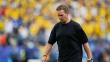 Pelatih Jerman, Julian Nagelsmann, berjalan meninggalkan lapangan setelah pertandingan Grup E Piala Dunia antara Ekuador dan Jerman di East Rutherford, New Jersey, dekat New York, Kamis (25/6/2026). (AP Photo/Steve Luciano)
