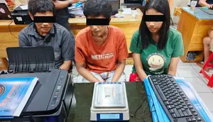 3 Wanita di Deli Serdang Jual Sabu Lewat Jendela Rumah