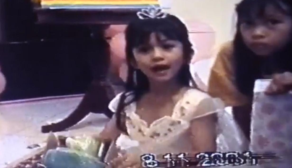 Intip 8 Pesona Ariel Tatum Sejak Kecil - Photo Fimela.com