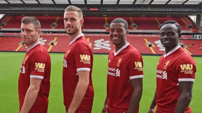 Liverpool akan memampang logo sponsor di bagian lengan. (doc. Liverpool)