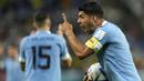 Namun nyatanya dalam 3 laga di fase grup Piala Dunia 2022, Luis Suarez hanya membuat 1 assist dan gagal mencetak satu gol pun. Uruguay pun tersingkir di fase grup setelah hanya menempati posisi ketiga Grup H di bawah Portugal dan Korea Selatan. Di usianya yang telah menginjak 35 tahun, bukan tidak mungkin Piala Dunia 2022 Qatar juga menjadi Piala Dunia terakhirnya. (AP Photo/Ashley Landis)