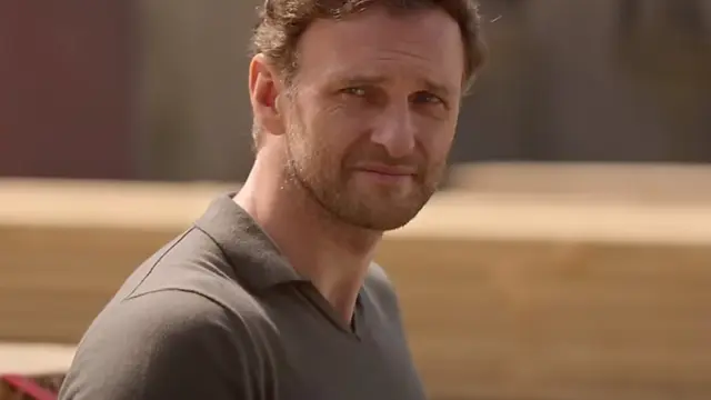 Steven Cree sebagai Liam dalam film Bagman. (Foto: Dok. Lionsgate)