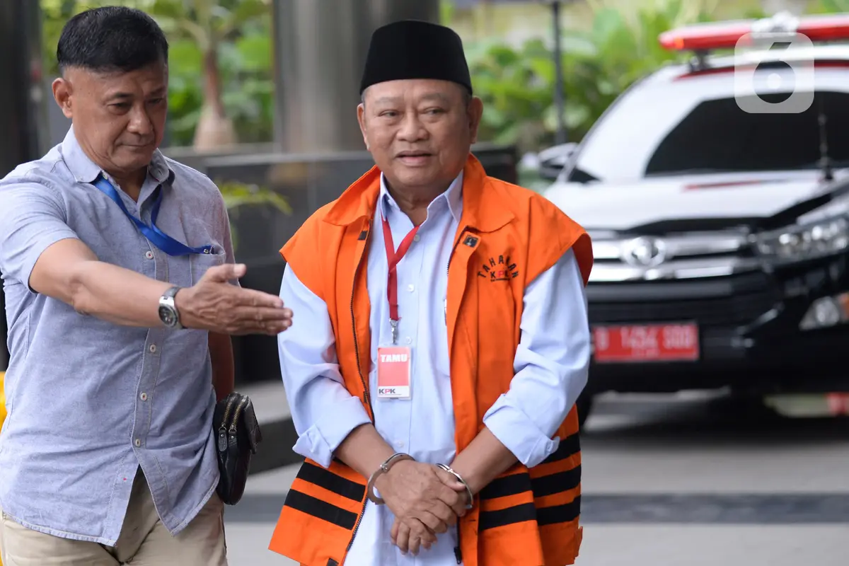 Bupati Sidoarjo Saiful Ilah