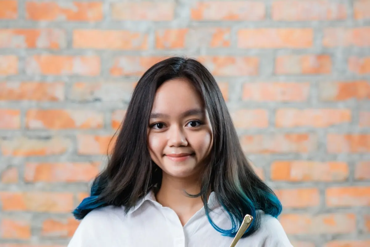 Lonika Tay dari CATUR Coffee Company berhasil mengikuti kompetisi hingga babak semifinal dan menempati posisi ke-8 dunia.