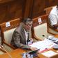 Menkumham Yasonna Laoly saat rapat dengan Komisi III DPR RI di Senayan, Jakarta, Rabu (17/3/2021). Riwu Kore diketahui bekerja di salah satu proyek strategis di Amerika Serikat. (Liputan6.com/Angga Yuniar)