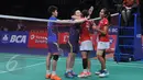 Greysia Polii dan Nitya Krishinda Maheswari melaju ke final Indonesia Open Superseries Premier 2015 usai mengalahkan ganda wanita Tiongkok, Yu Yang dan Zhong Qianxin, Jakarta, Sabtu (6/6/2015). (Liputan6.com/Herman Zakharia)