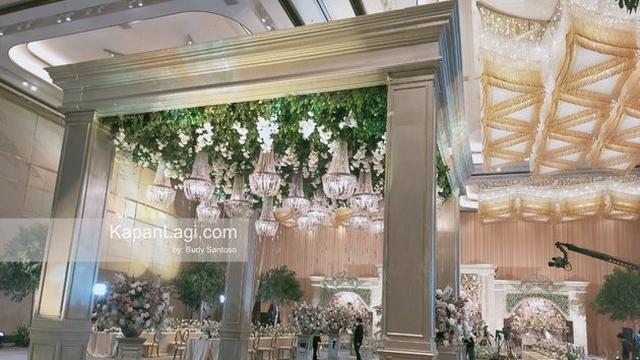 6 Potret Suasana Lokasi Pernikahan Lesty Kejora dan Rizky Billar, Mewah