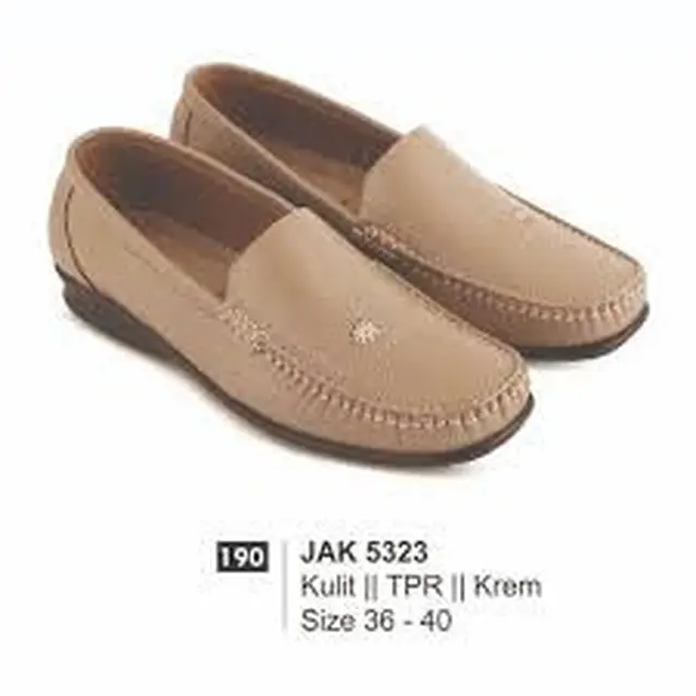sepatu warna cream
