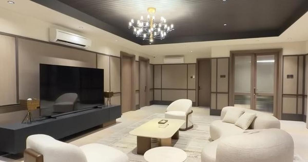8 Model Chandelier di Rumah Baru Tasya Farasya, Ada yang Terinspirasi dari Namanya