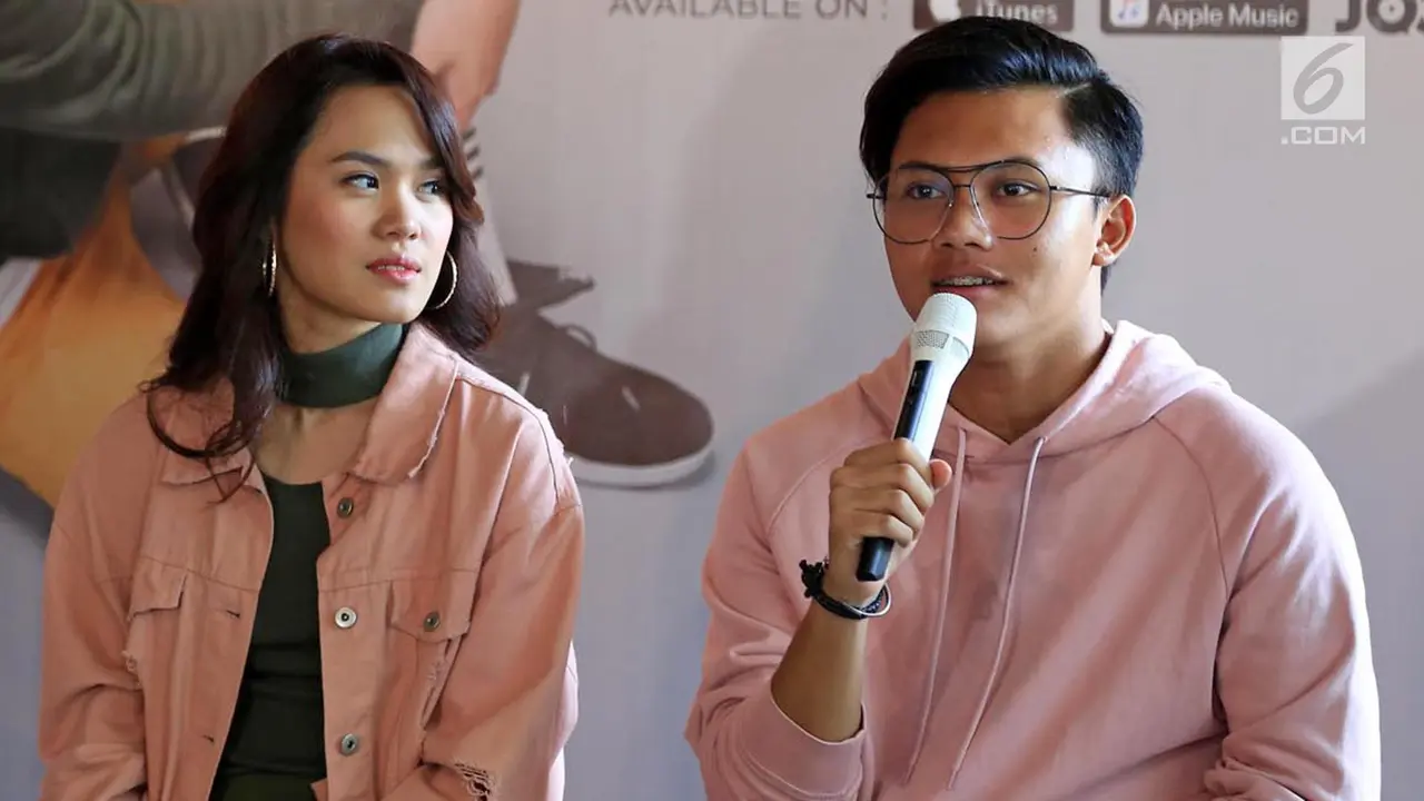 Sheryl Sheinafia dan Rizky Febian