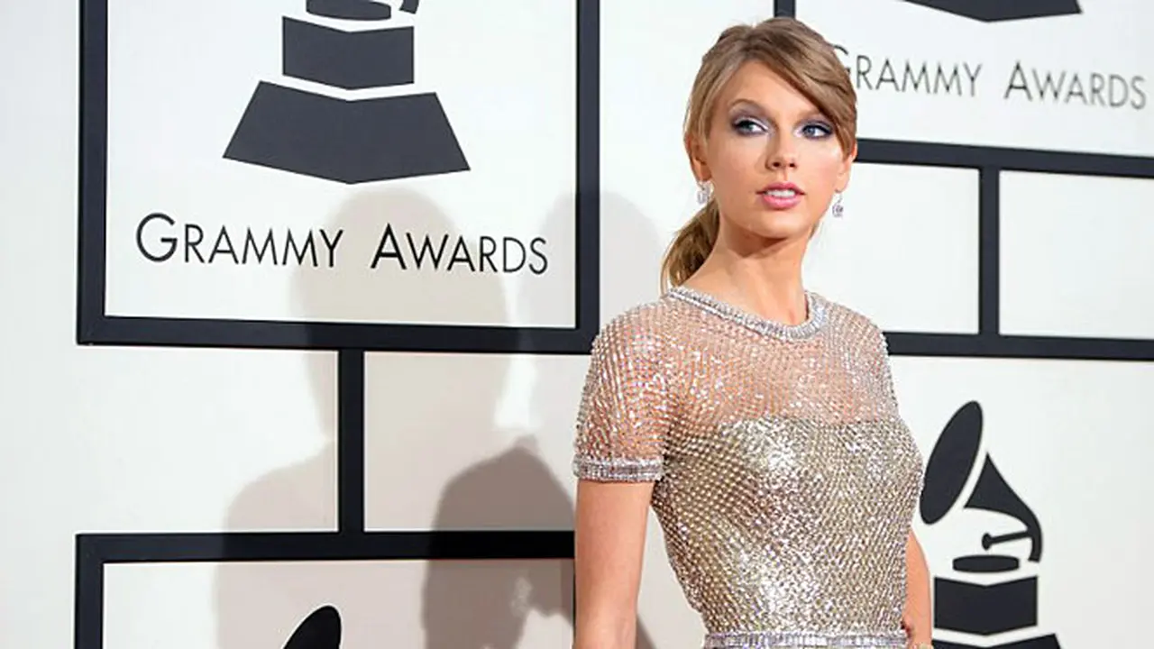 taylor-swift-140208c.jpg