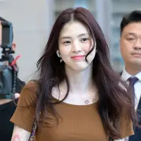 Penampilan Han So Hee yang cantik memikat bikin pangling sepulang dari Paris, fans sampai speechless.