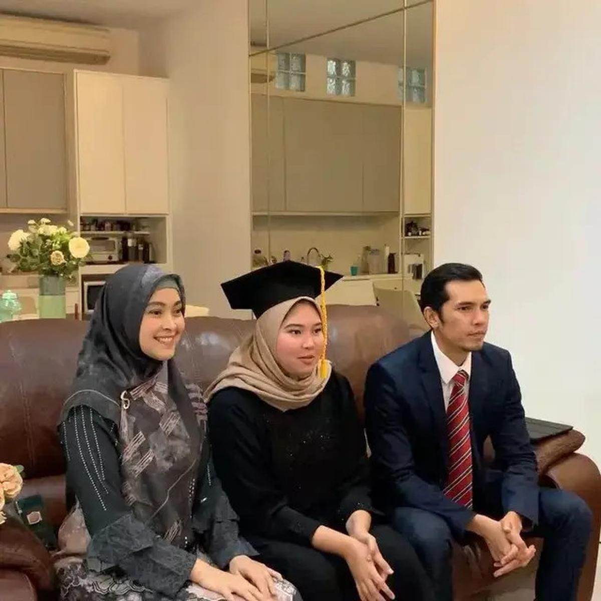 Potret Dapur Rumah Mewah dan Nyaman Adrian Maulana, Inspirasi Model Desain Modern