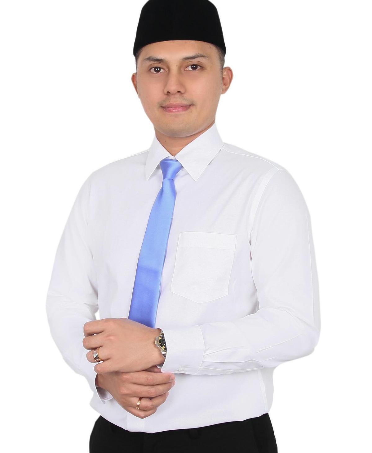 Potret Fadel Islami Suami Muzdalifah
