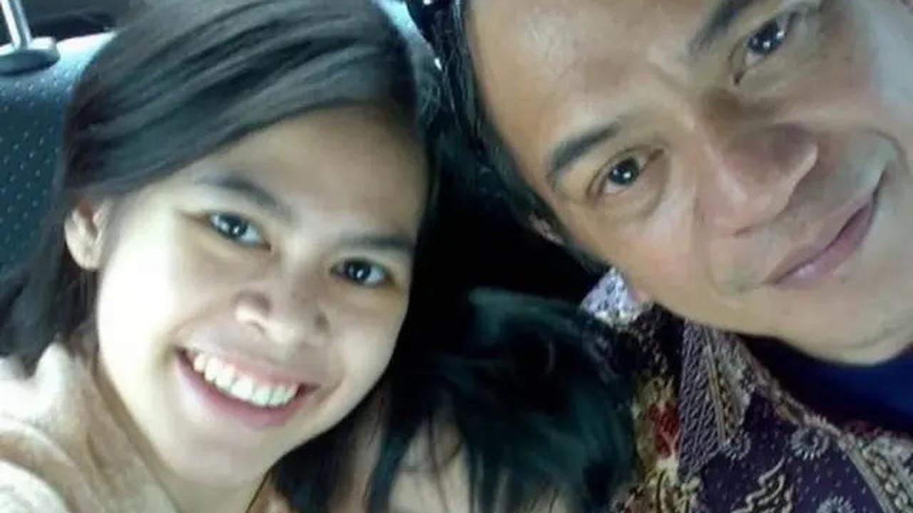 7 Potret Lawas Kebersamaan Ray Sahetapy dan Gisca Putri, Dikenang Dewi Yull