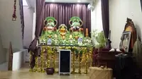 Arca di kuil Hare Krishna.  (Liputan6.com/Tri Ayu Lutfiani)