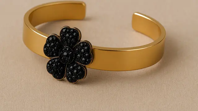 Inspirasi Model Gelang Emas Bunga Hitam