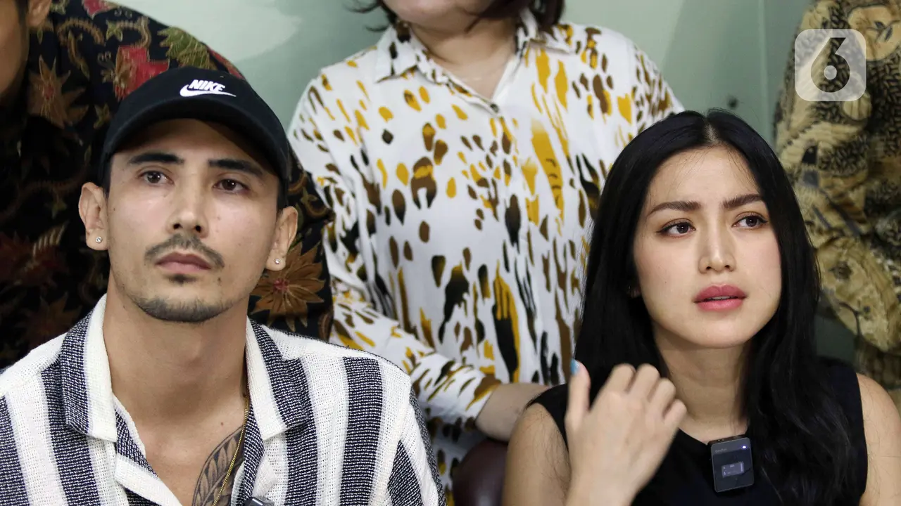 FOTO: Jessica Iskandar Beberkan Kasus Penipuan dan Penggelapan Investasi Mobil di Bali