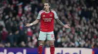 Tergusur di Arsenal, Riccardo Calafiori jadi Target Utama Barcelona