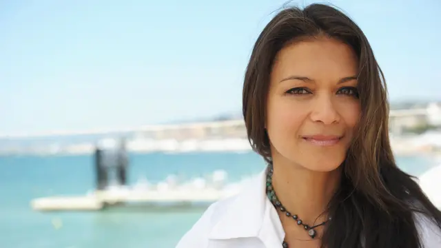 Nia Peeples