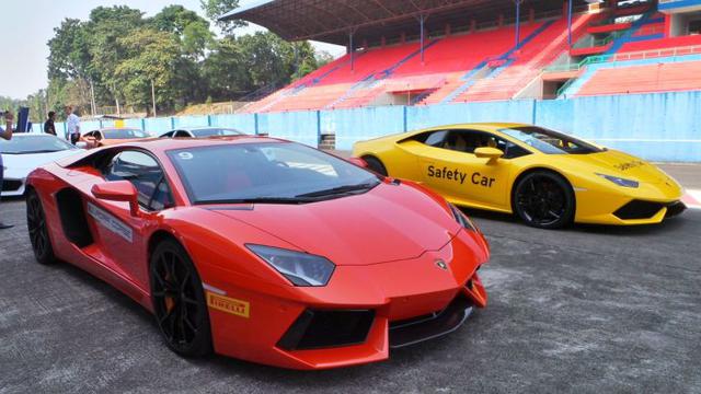 97 Cara Gambar Mobil Sport Gratis Terbaru