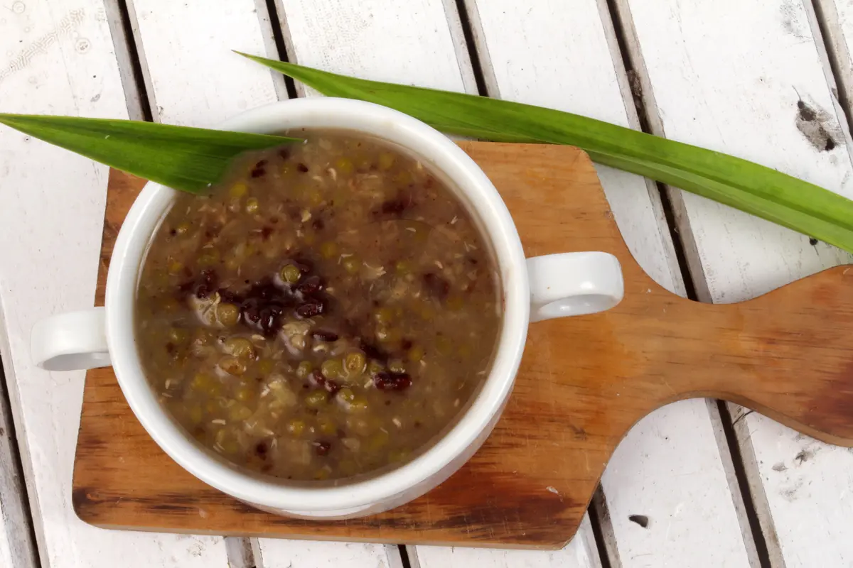 Resep Sup Kacang Hijau Rempah tanpa Santan